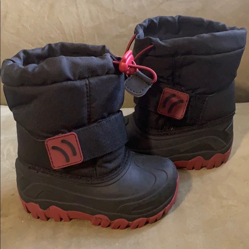 Snow boots - Picture 2 of 3